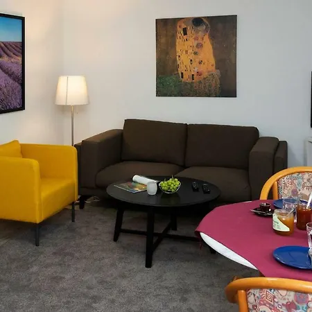 Apartment Blumenmeer Ober-Hambach